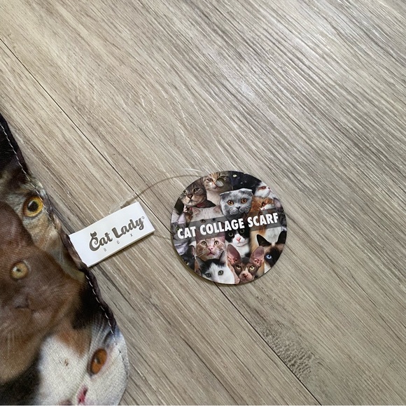 🐾CAT COLLAGE SCARF🐾 NWT - Picture 6 of 10